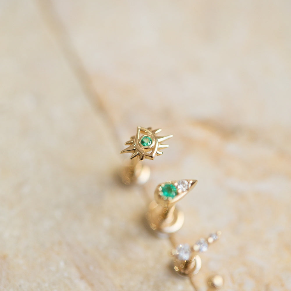 Elia Piercing Earring l Emerald & 14ct Gold – Violet Gray Design