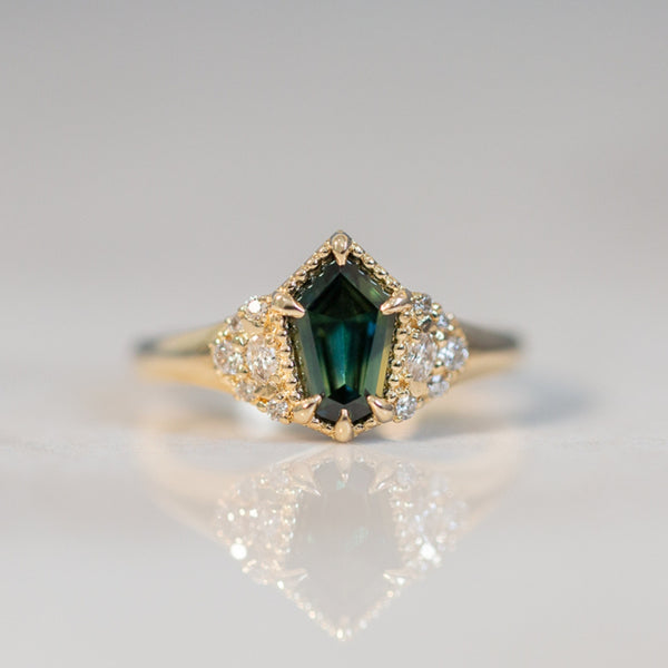 1.07ct Kite Sapphire Ring | Astoria