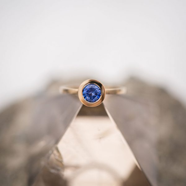 Ceylon Sapphire Gold Ring, Engagement Ring, Online Jewellery