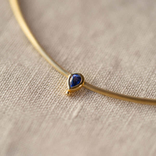 Ceylon Sapphire Gold Necklace
